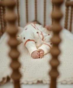 Fin & Vince Cozy Waffle Blanket - Milk | 3 Sizes