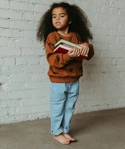 Fin & Vince Sale Fleece Pullover - Story Print