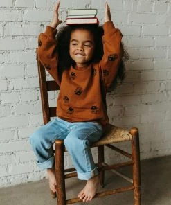 Fin & Vince Sale Fleece Pullover - Story Print