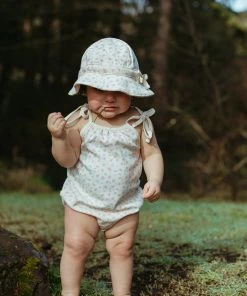 Fin & Vince Red, White And Blue Sunhat - Vintage Floral