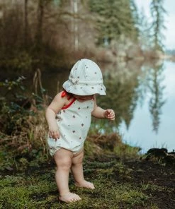 Fin & Vince Red, White And Blue Sunhat - Strawberry 8 Fin & Vince Red, White And Blue Sunhat - Strawberry