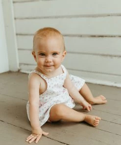 Fin & Vince Picnic Bloomer - Vintage Flowers Red, White And Blue