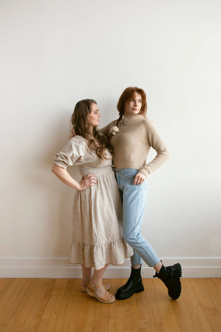 Fin & Vince Women's Crop Sweater - Beige 11 Fin & Vince Women's Crop Sweater - Beige