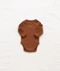 Fin & Vince Ribbed Long Sleeve Onesie - Hazelnut