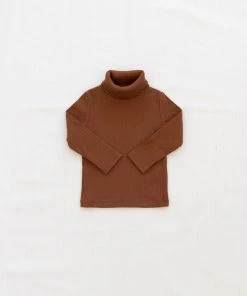 Fin & Vince Ribbed Turtleneck - Hazelnut