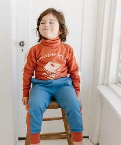 Fin & Vince Fleece Turtleneck - Book Stack - Tomato Sale