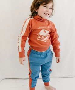 Fin & Vince Fleece Turtleneck - Book Stack - Tomato Sale