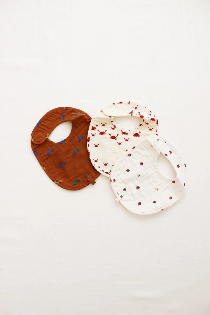 Fin & Vince Gauze Bib - Cars 4 Fin & Vince Gauze Bib - Cars