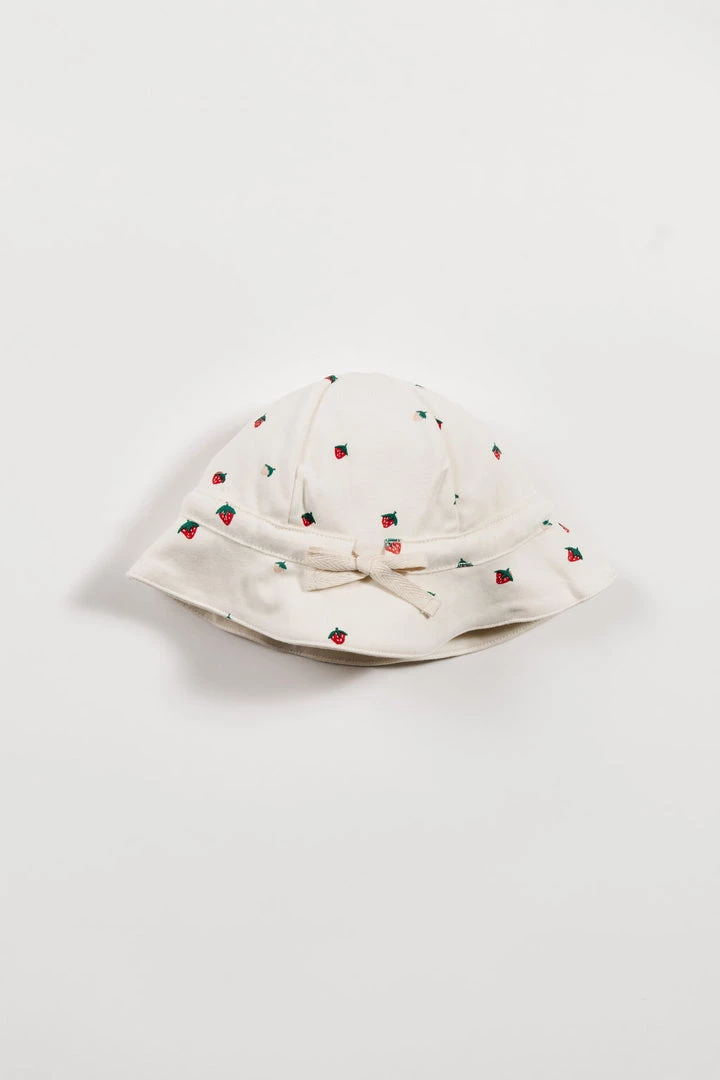 Fin & Vince Red, White And Blue Sunhat - Strawberry 4 Fin & Vince Red, White And Blue Sunhat - Strawberry