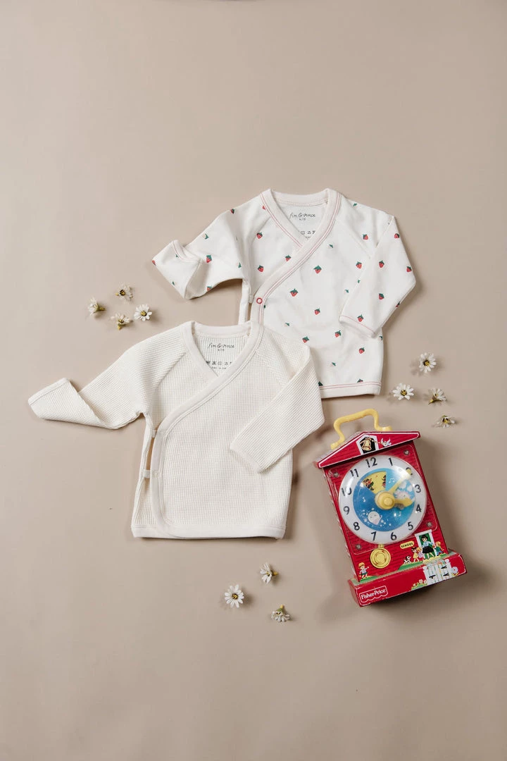 Fin & Vince Wrap Top - Milk/banana 5 Fin & Vince Wrap Top - Milk/banana