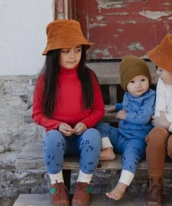 Fin & Vince Sale Ribbed Turtleneck - Chili