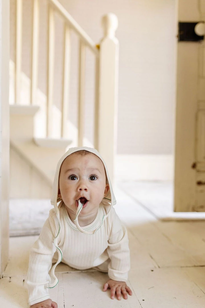 Fin & Vince Primary Bonnet - Milk + Emerald Stitch 12 Fin & Vince Primary Bonnet - Milk + Emerald Stitch