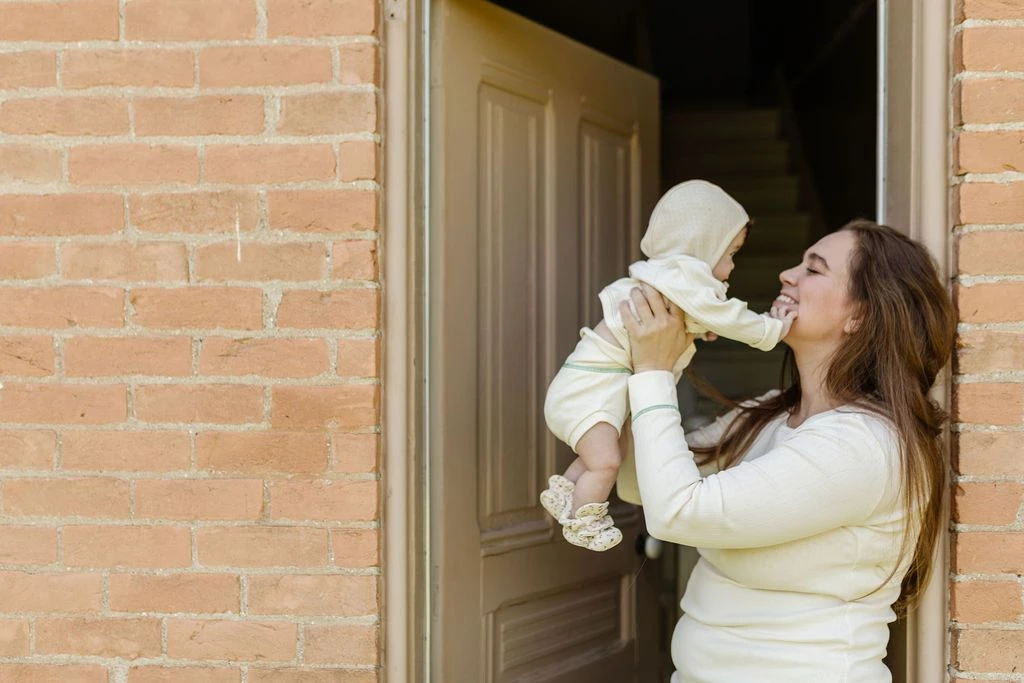 Fin & Vince Sale Women's Nightgown - Milk + Emerald Stitch 25 Fin & Vince Sale Women's Nightgown - Milk + Emerald Stitch